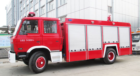 東風(fēng)153消防車